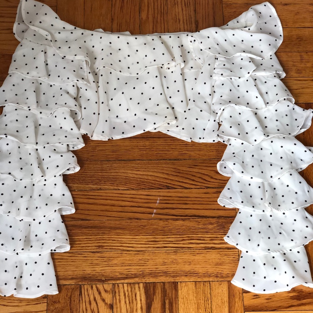 Flare polka dots long sleeves crop top